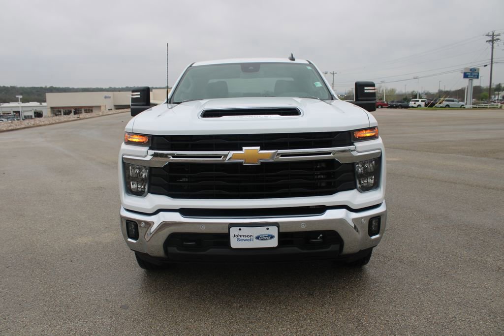 Used 2025 Chevrolet Silverado 2500 LT w/ Safety Package image 6