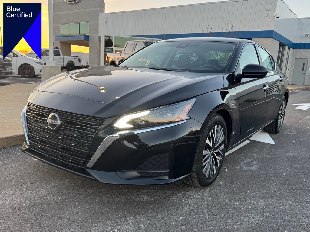 Used 2024 Nissan Altima 2.5 SV