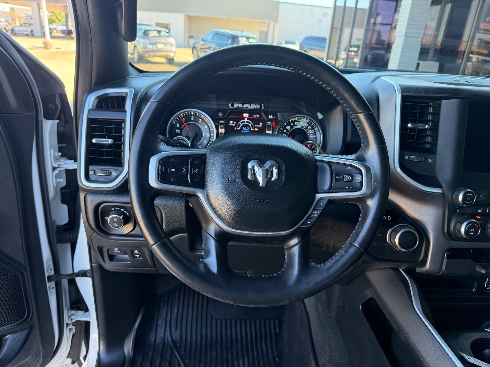 Used 2022 RAM 1500 Big Horn RWD image 13