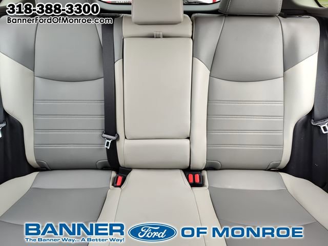 Used 2023 Toyota RAV4 XLE Premium FWD image 28