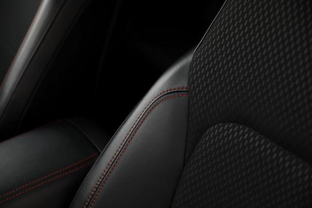 Certified 2025 Ford Escape ST-Line Elite w/ Tech Pack #1 image 21