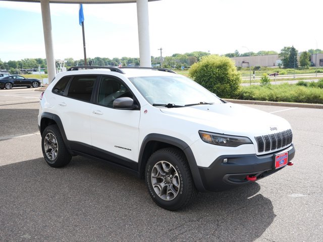Used 2021 Jeep Cherokee Trailhawk w/ Trailer Tow Group AWD/4WD image 3