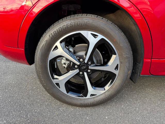 Certified 2025 Ford Escape ST-Line Elite w/ Premium Technology Package image 12