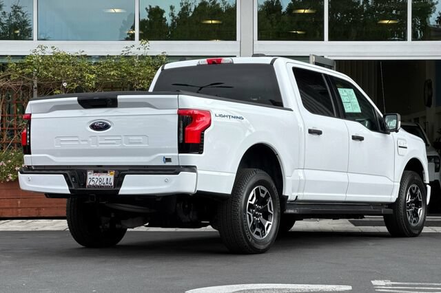 Certified 2023 Ford F150 Lightning XLT AWD/4WD image 4