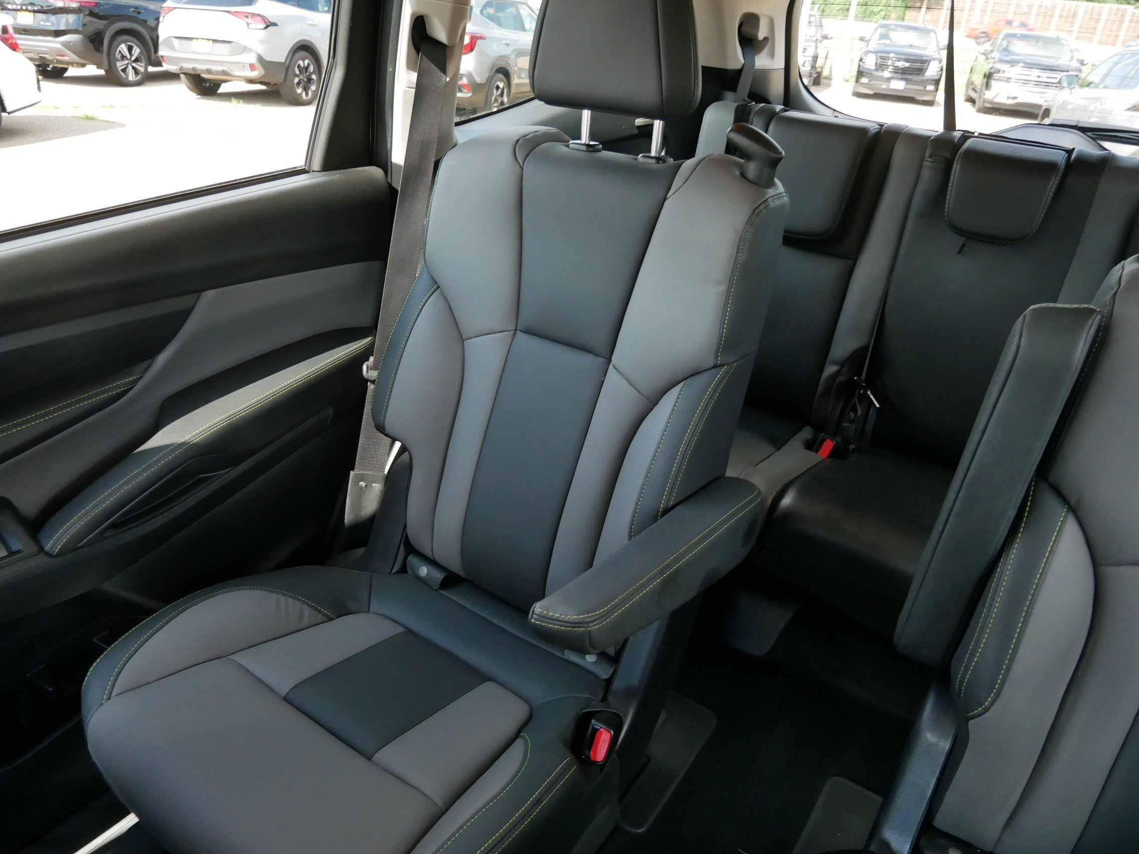 Used 2023 Subaru Ascent Onyx Edition AWD/4WD image 12