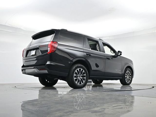 Certified 2025 Ford Expedition Platinum AWD/4WD image 31
