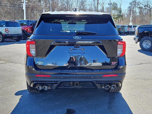 Certified 2022 Ford Explorer ST w/ Equipment Group 401A image 3