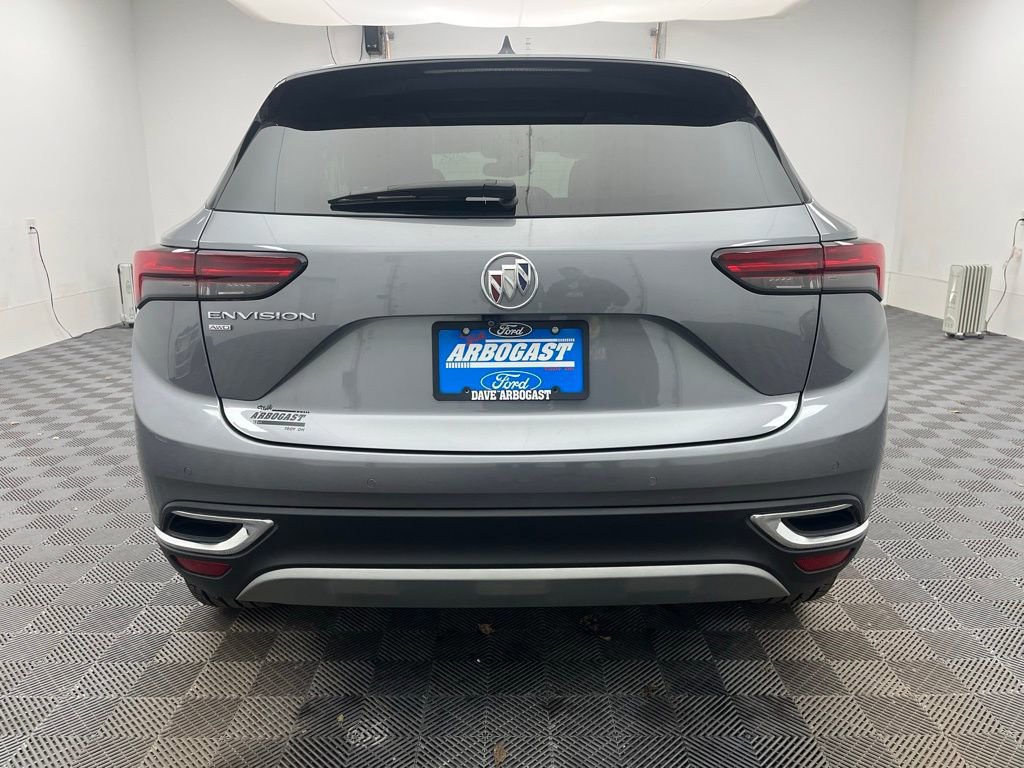 Used 2022 Buick Envision Essence w/ Safety Package image 4