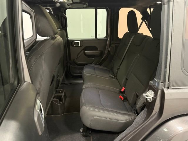 Used 2021 Jeep Wrangler Unlimited Sport image 35