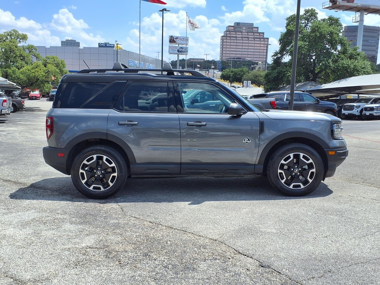 Certified 2024 Ford Bronco Sport Outer Banks w/ Tech Package AWD/4WD image 5