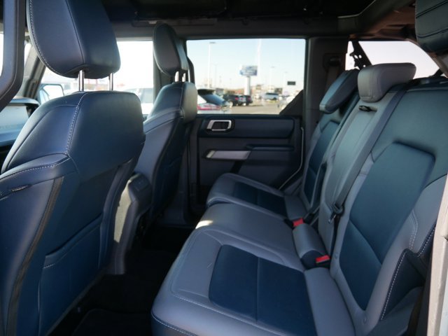Certified 2022 Ford Bronco Outer Banks AWD/4WD image 11