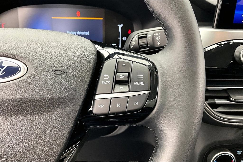 Certified 2024 Ford Escape Active AWD/4WD image 19