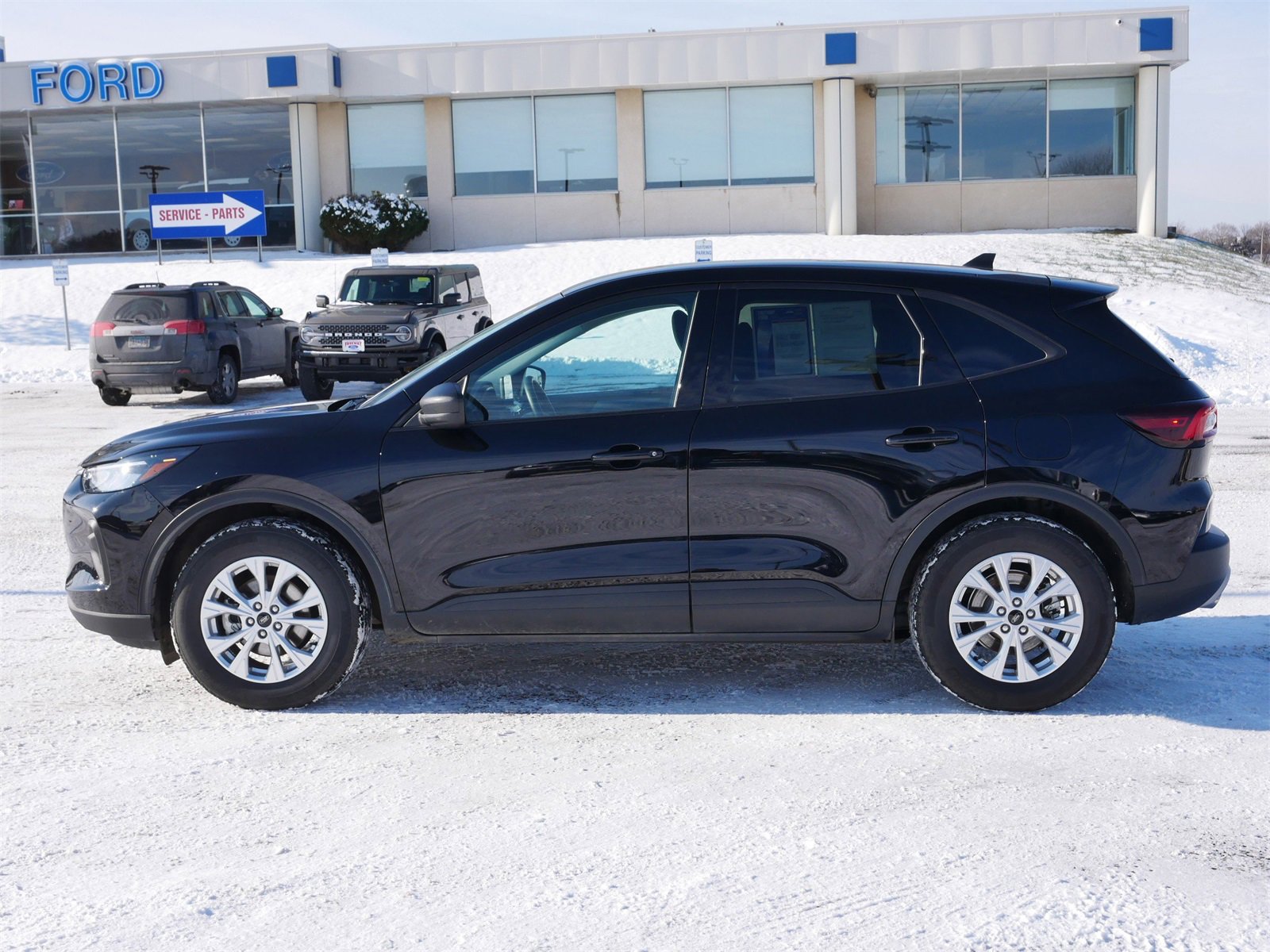 Certified 2025 Ford Escape Active image 2