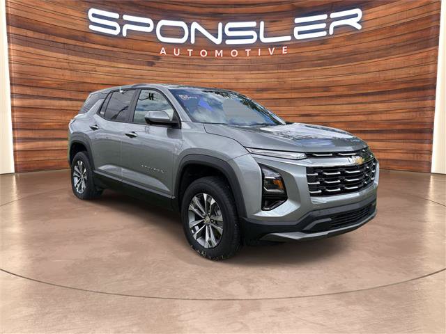 Used 2026 Chevrolet Equinox LT w/ Convenience Package II FWD image 9