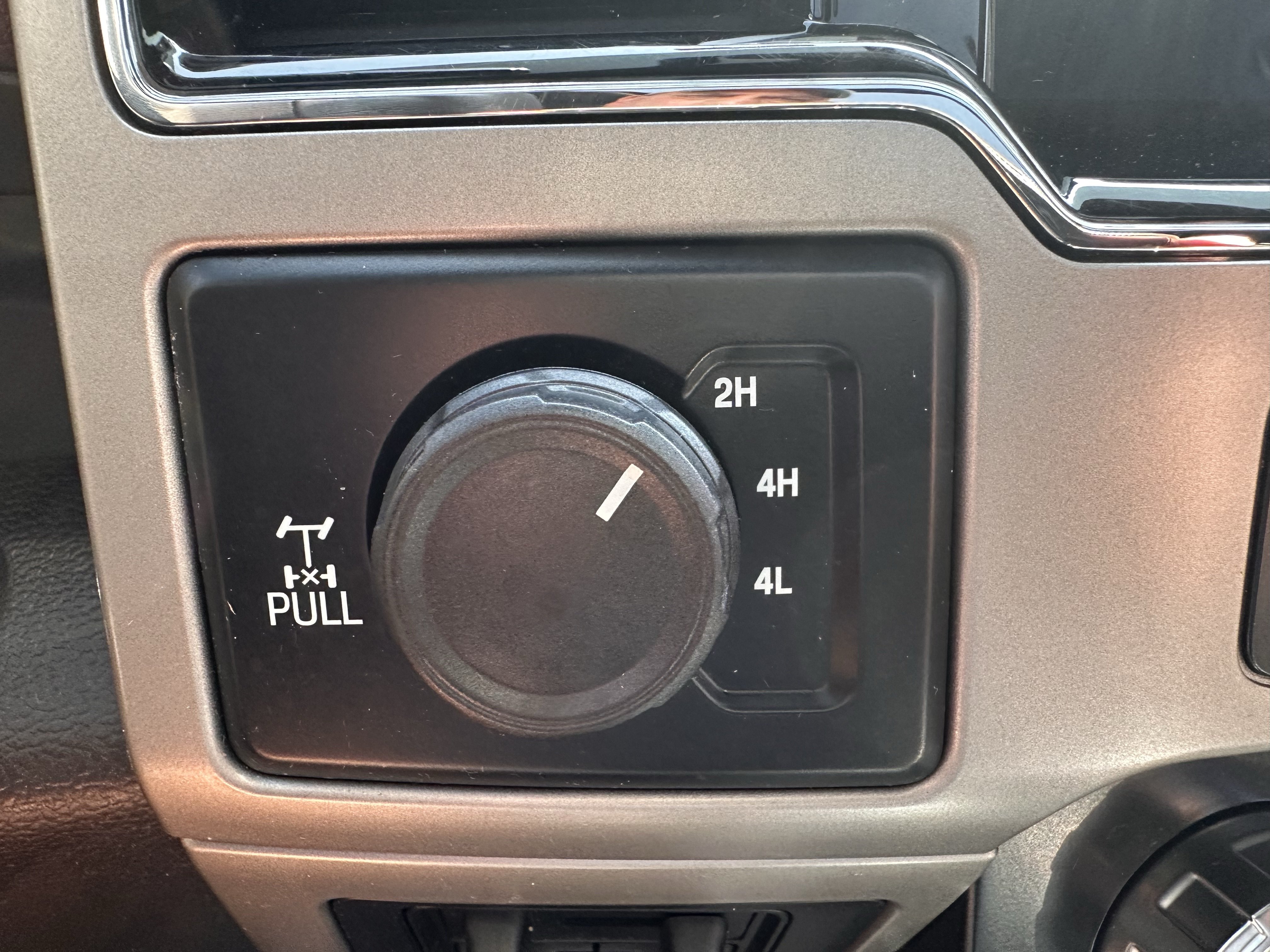 Certified 2022 Ford F250 King Ranch w/ Tremor Off-Road Package AWD/4WD image 23