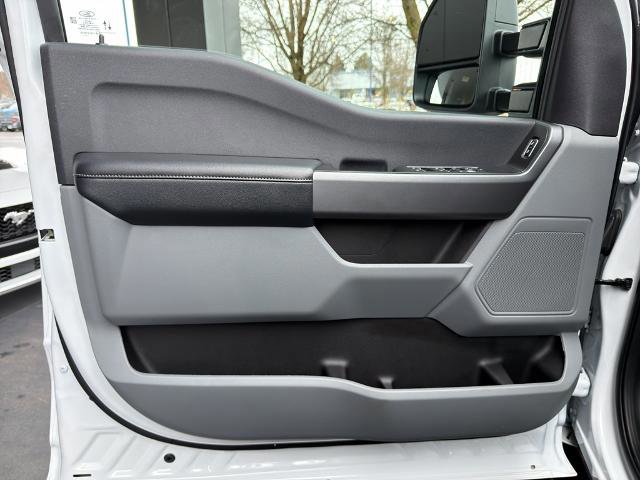 Certified 2025 Ford F350 XLT image 20