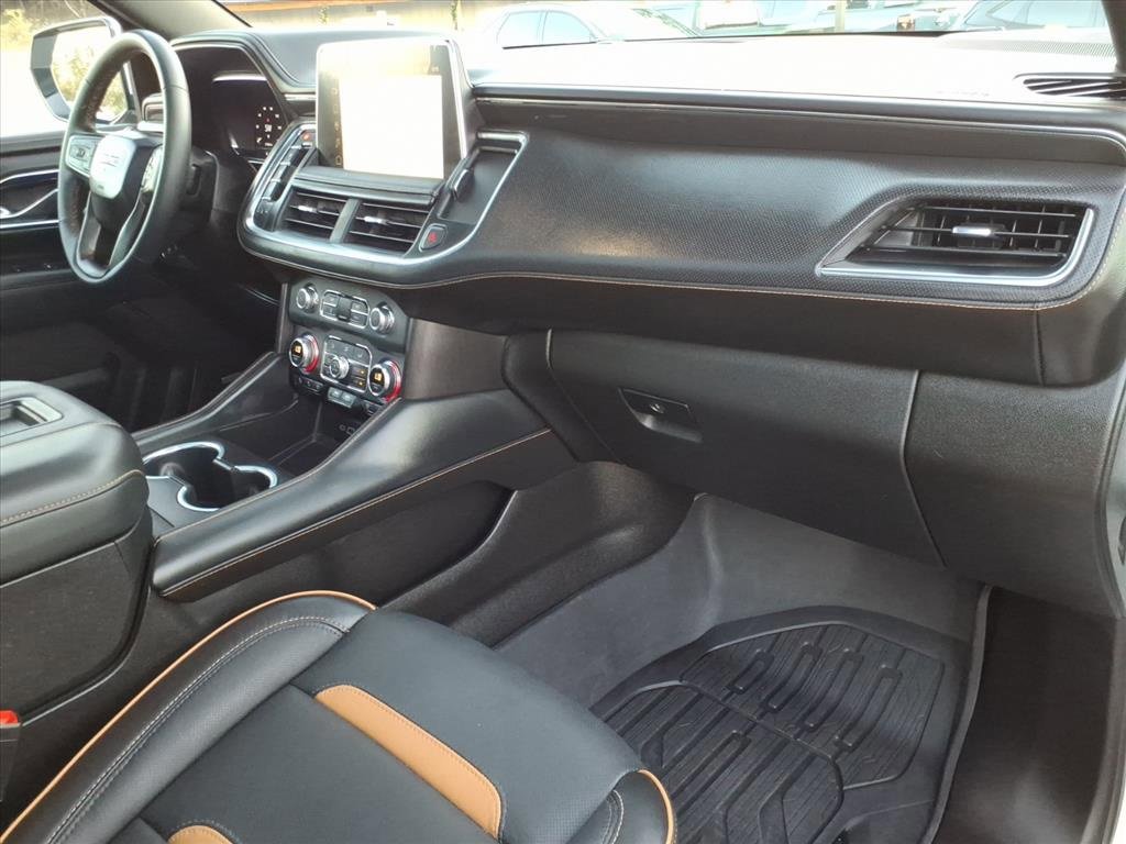 Used 2024 GMC Yukon AT4 w/ AT4 Premium Plus Package image 13