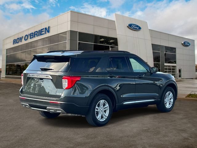 Certified 2023 Ford Explorer XLT w/ Equipment Group 202A AWD/4WD image 5