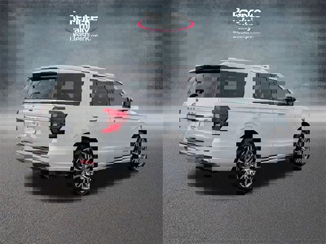 Certified 2022 Ford Expedition Platinum image 3