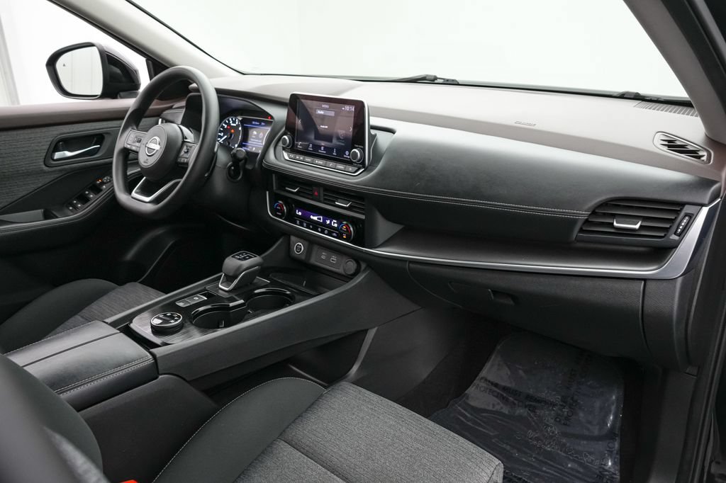 Used 2023 Nissan Rogue SV AWD/4WD image 21