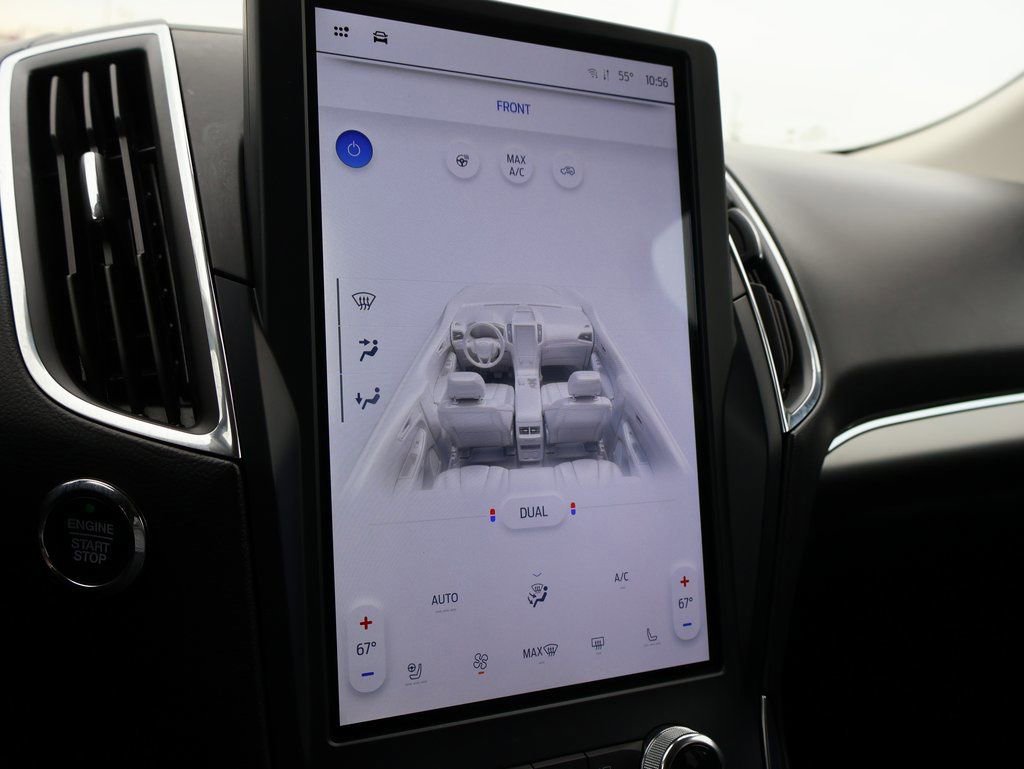 Certified 2022 Ford Edge Titanium image 35