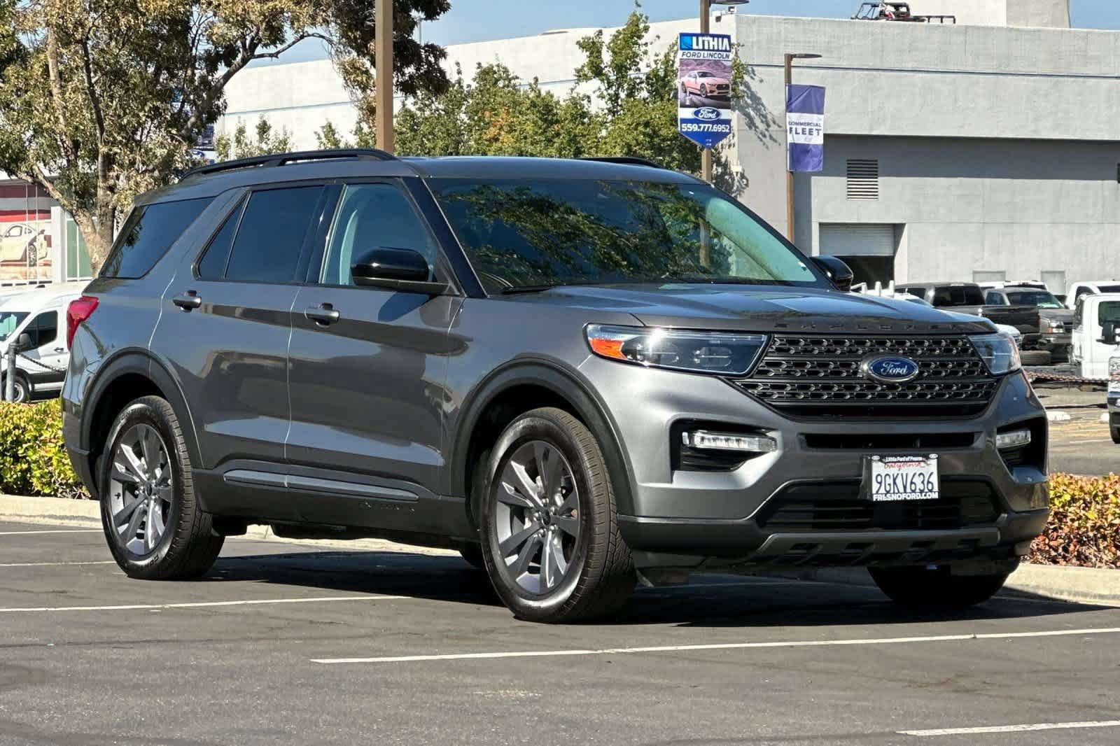 Certified 2022 Ford Explorer XLT w/ Equipment Group 202A RWD image 10