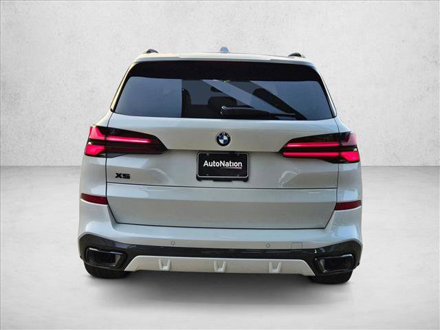 Used 2026 BMW X5 xDrive40i w/ M Sport Package AWD/4WD image 7