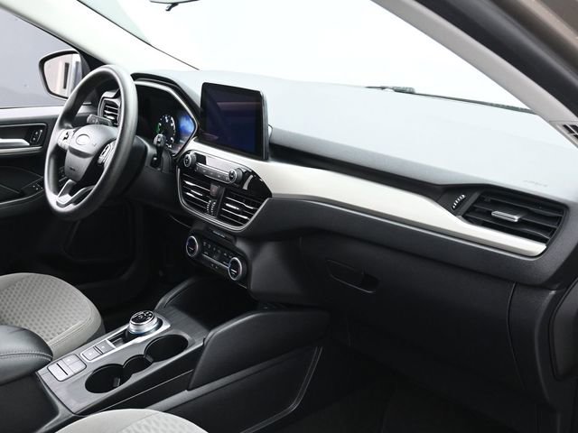 Certified 2021 Ford Escape SE image 28