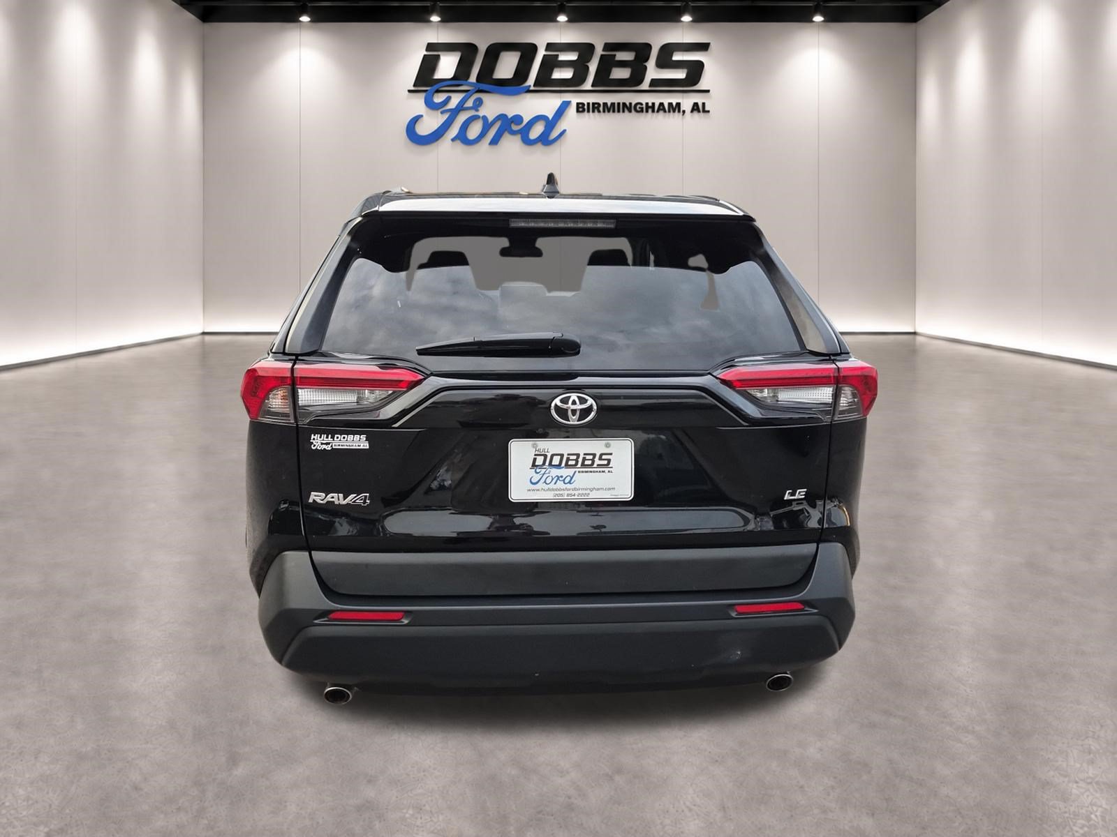 Used 2025 Toyota RAV4 LE FWD image 6