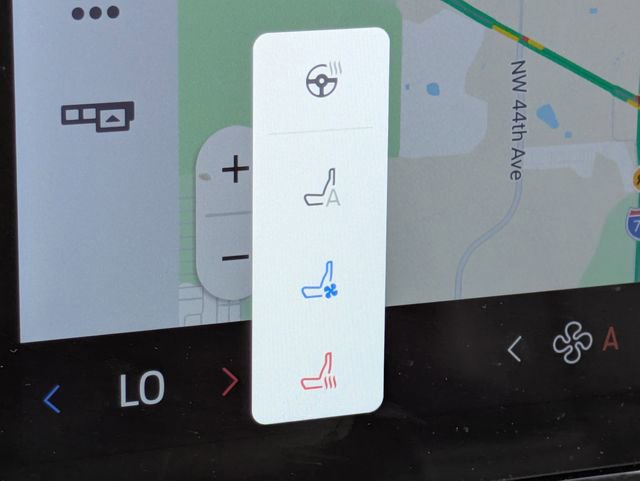 Certified 2025 Ford Expedition Platinum AWD/4WD image 24