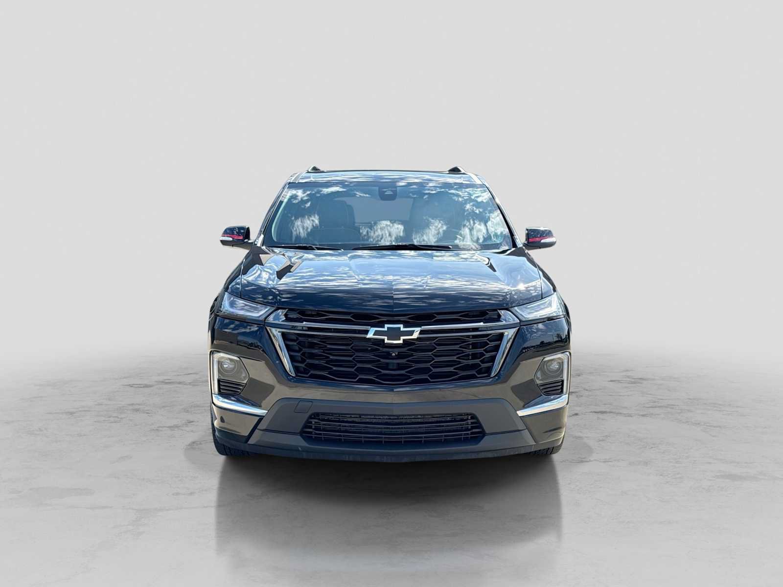 Used 2023 Chevrolet Traverse Premier w/ Redline Edition AWD/4WD image 9