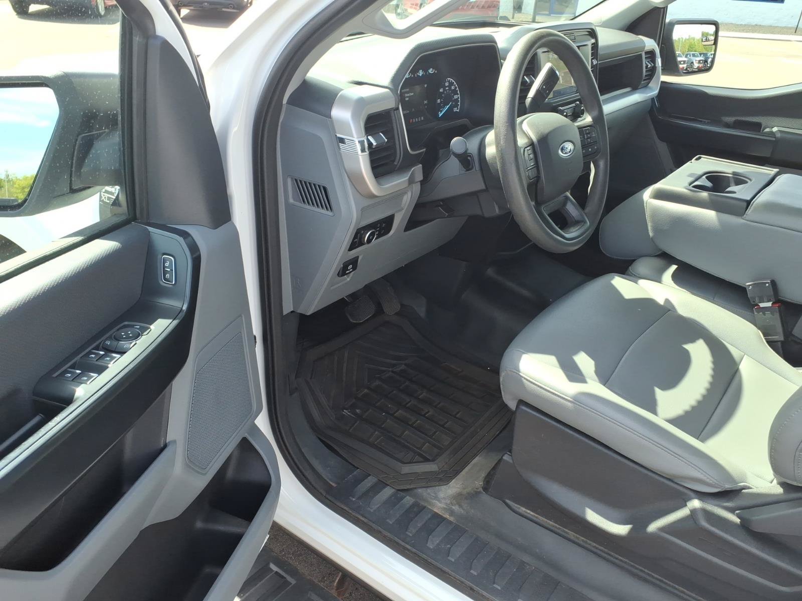 Certified 2023 Ford F150 XL w/ XL Chrome Appearance Package AWD/4WD image 10