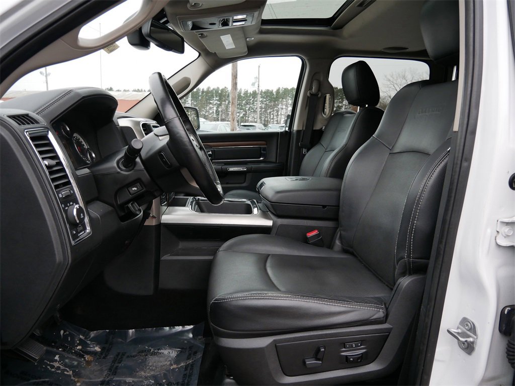 Used 2017 RAM 1500 Laramie w/ Convenience Group image 15