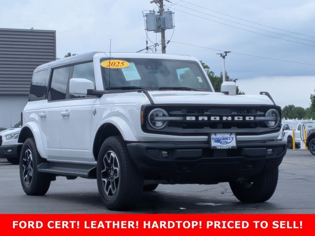 Certified 2025 Ford Bronco Outer Banks AWD/4WD image 3