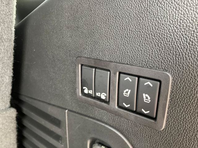 Used 2020 Chevrolet Tahoe Premier AWD/4WD image 16