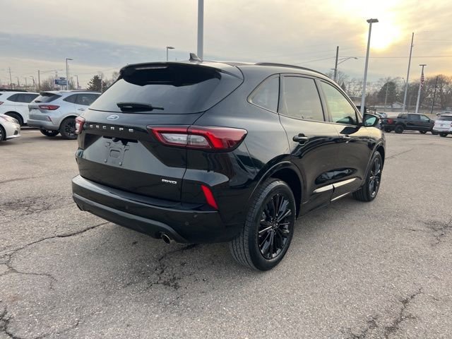 Certified 2023 Ford Escape ST-Line Elite image 2