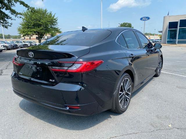 Used 2025 Toyota Camry XLE FWD image 7