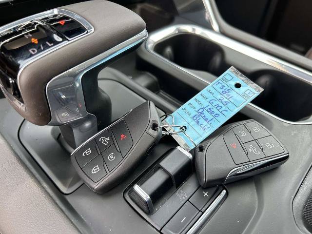 Used 2025 GMC Sierra 1500 Denali AWD/4WD image 39