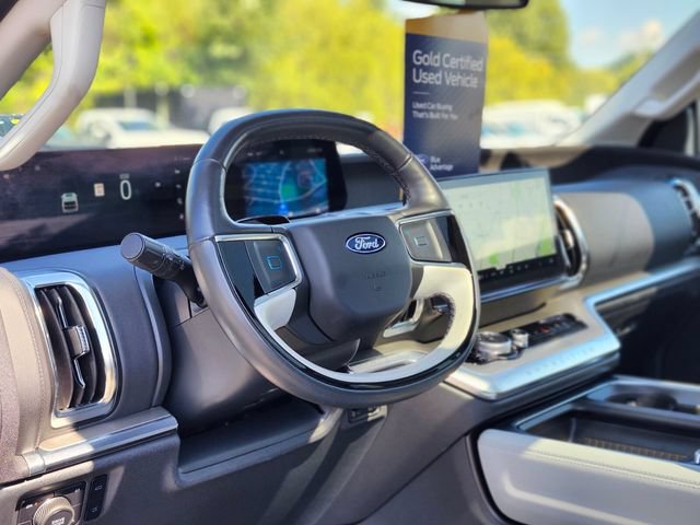 Certified 2025 Ford Expedition Max Platinum w/ Driver's Package AWD/4WD image 20