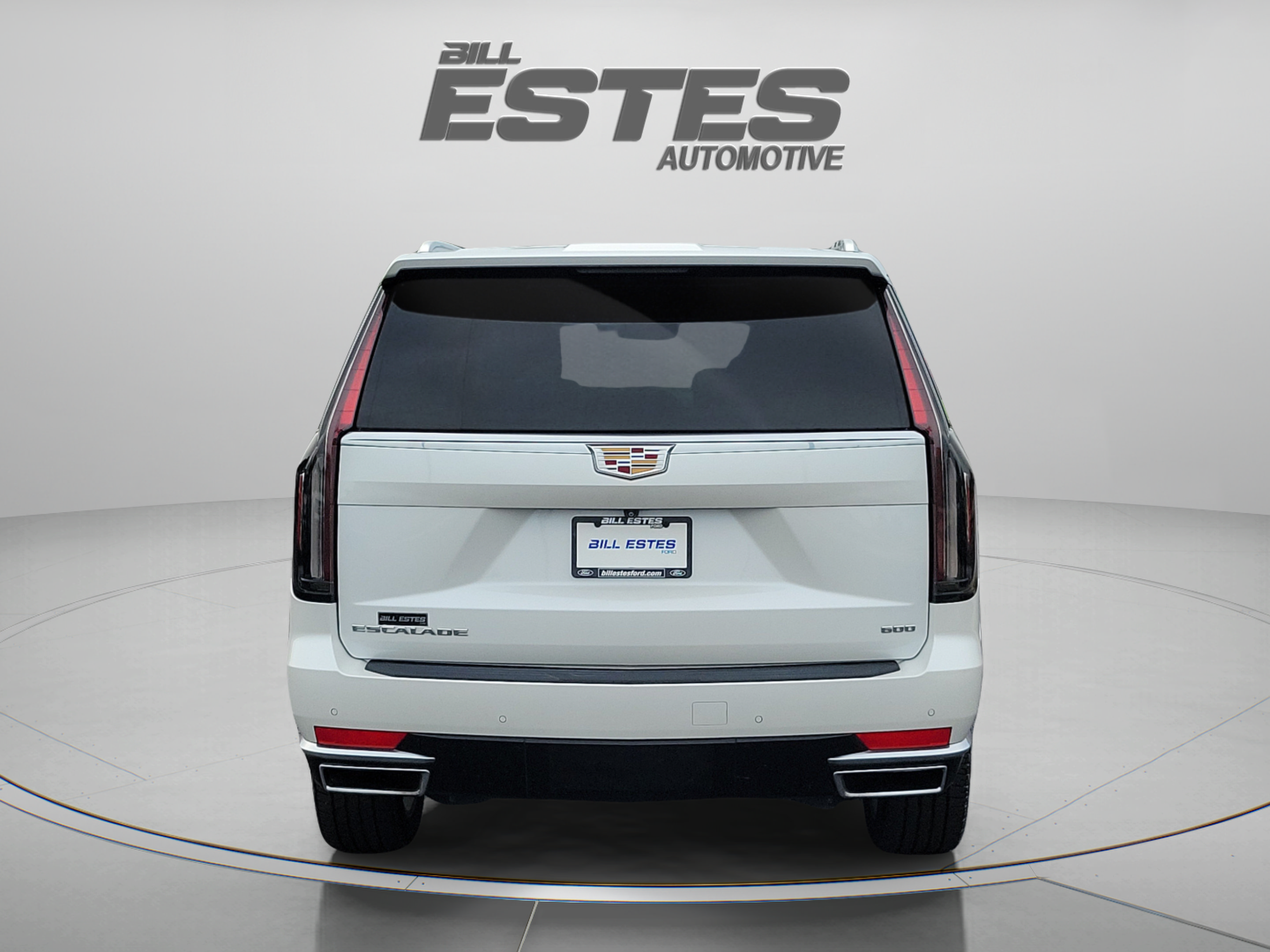Used 2024 Cadillac Escalade Luxury w/ LPO, Floor Liner Package AWD/4WD image 3