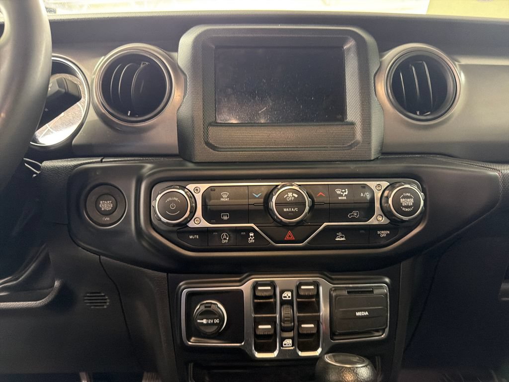 Used 2023 Jeep Wrangler Unlimited Sport AWD/4WD image 22