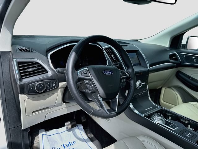 Certified 2020 Ford Edge Titanium w/ Equipment Group 301A AWD/4WD image 14
