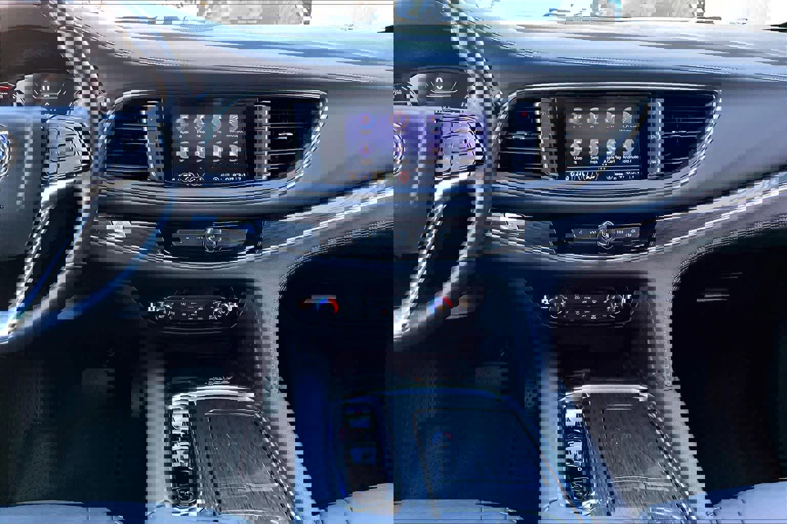 Used 2022 Buick Enclave Premium image 10