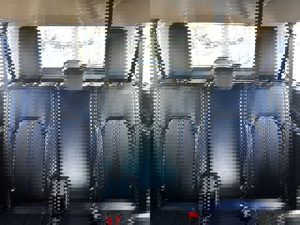 Certified 2020 Ford Expedition Max Platinum image 18