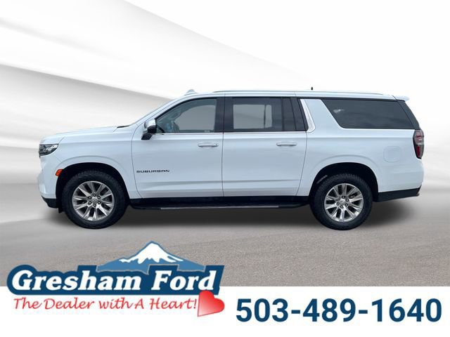 Used 2023 Chevrolet Suburban Premier image 6