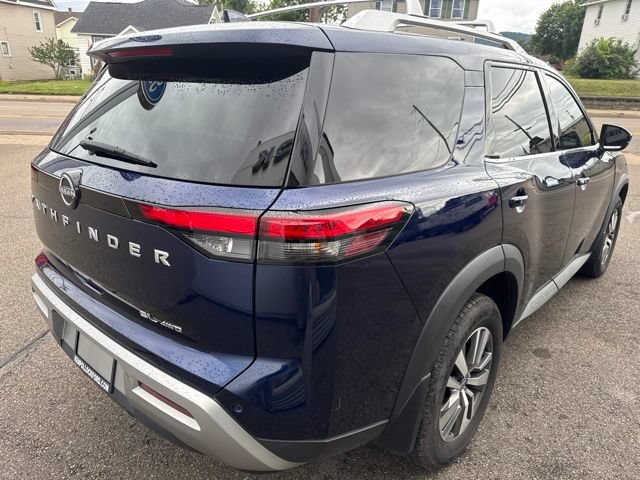 Used 2022 Nissan Pathfinder SL w/ Cargo Package AWD/4WD image 6