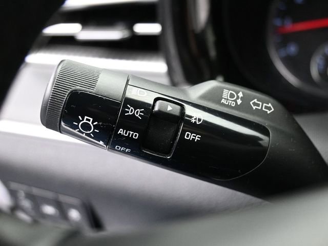 Used 2022 Kia K5 GT-Line w/ GT-Line FWD Premium Package image 23