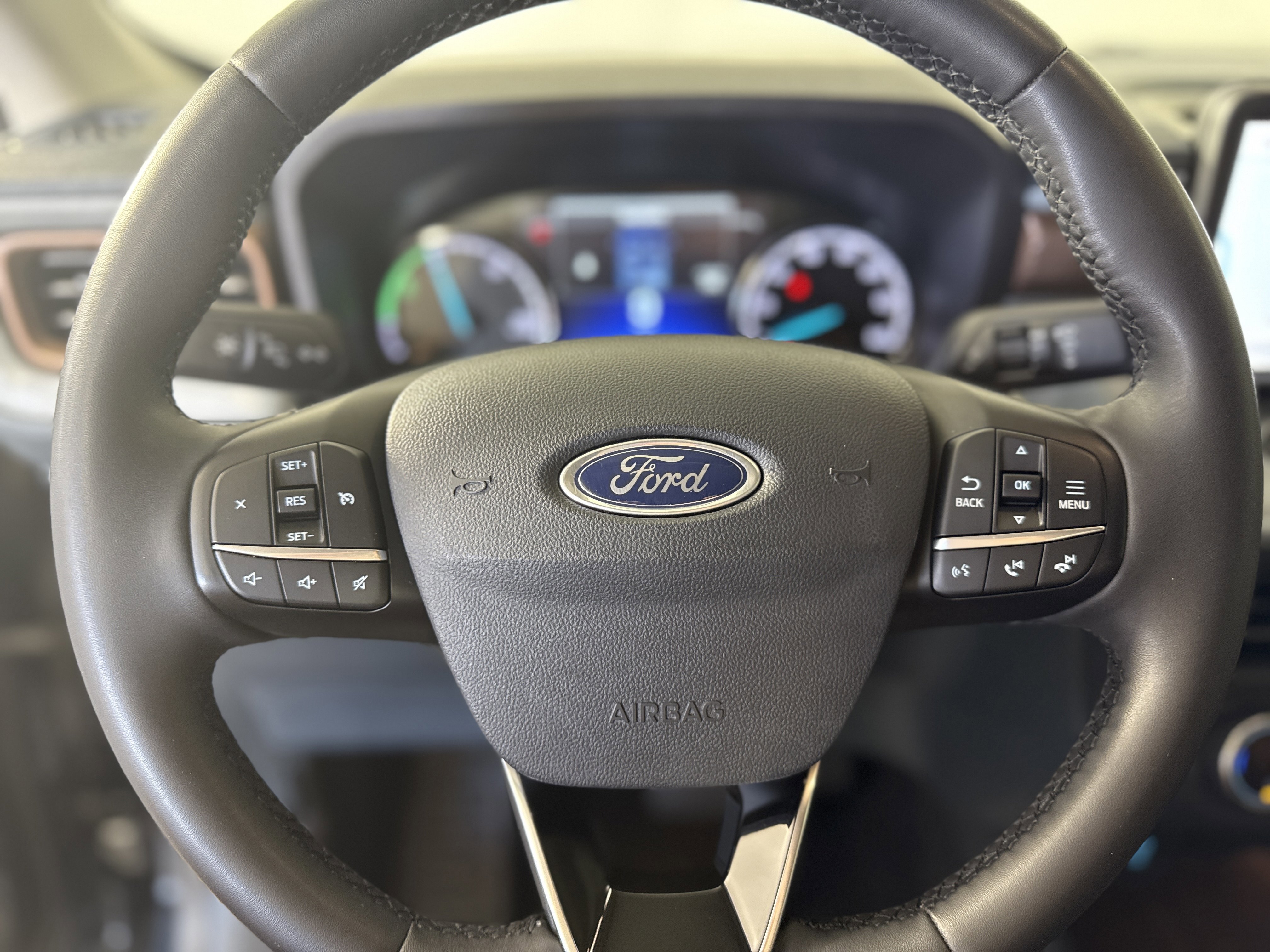 Certified 2023 Ford Maverick Lariat w/ Lariat Luxury Package image 27