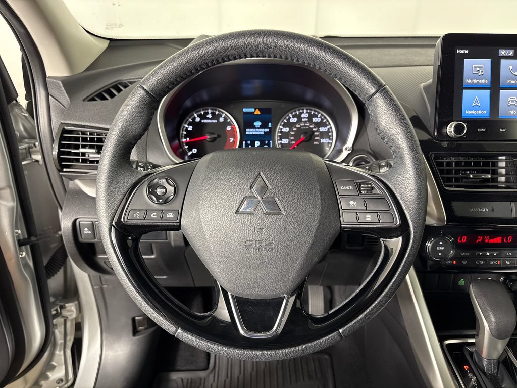 Used 2025 Mitsubishi Eclipse Cross SE AWD/4WD image 16
