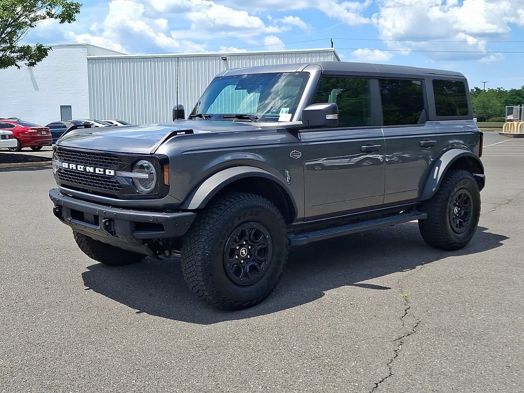 Certified 2024 Ford Bronco Wildtrak AWD/4WD image 6